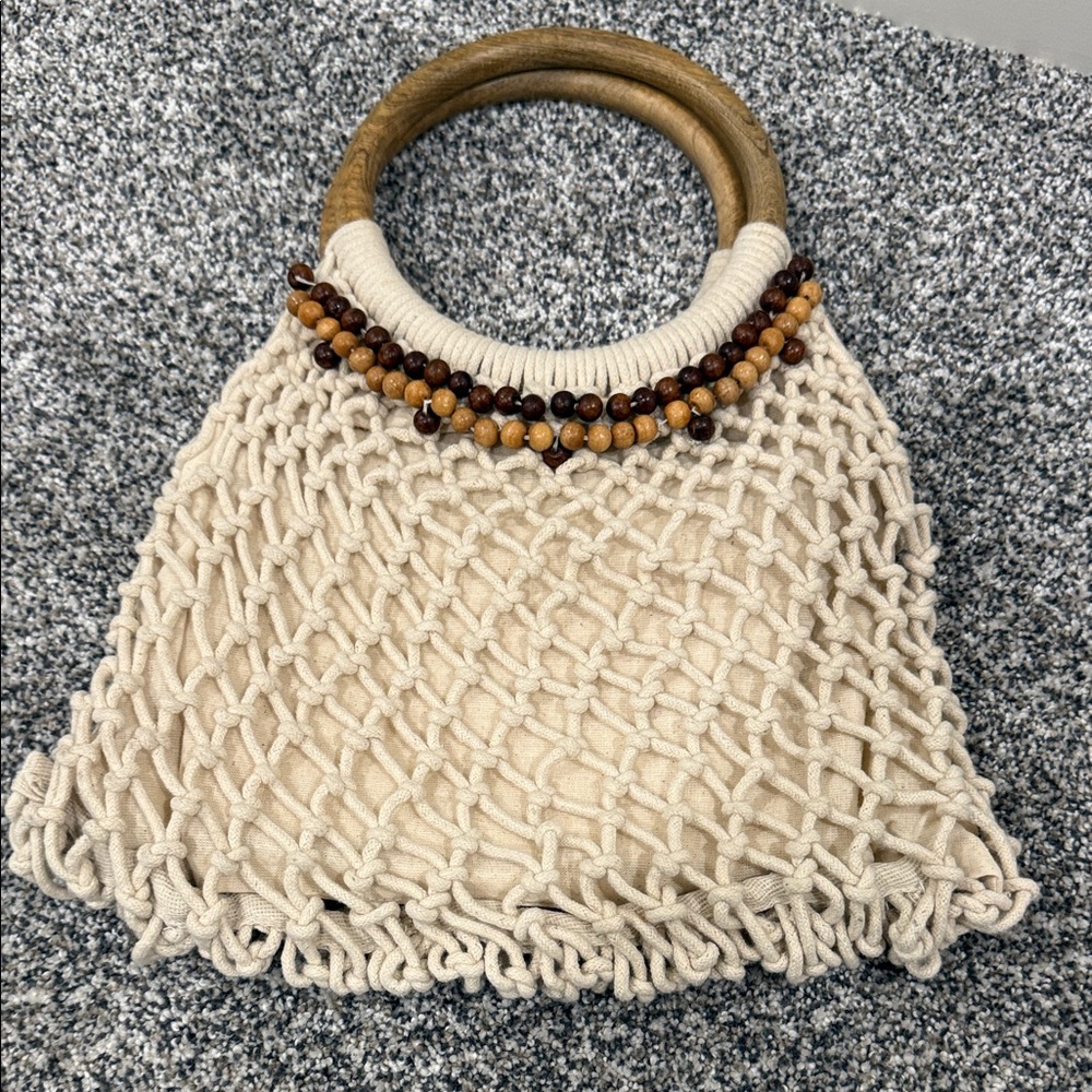 Crosstree Lane Cream Macramé Beaded Bohemian Beachy Tropical Bag Wooden Handle